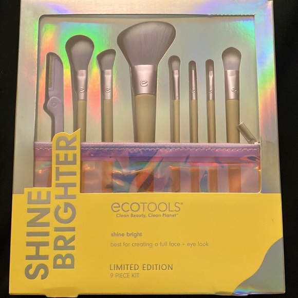 Ecotools Brush Set - Picture 2 of 3